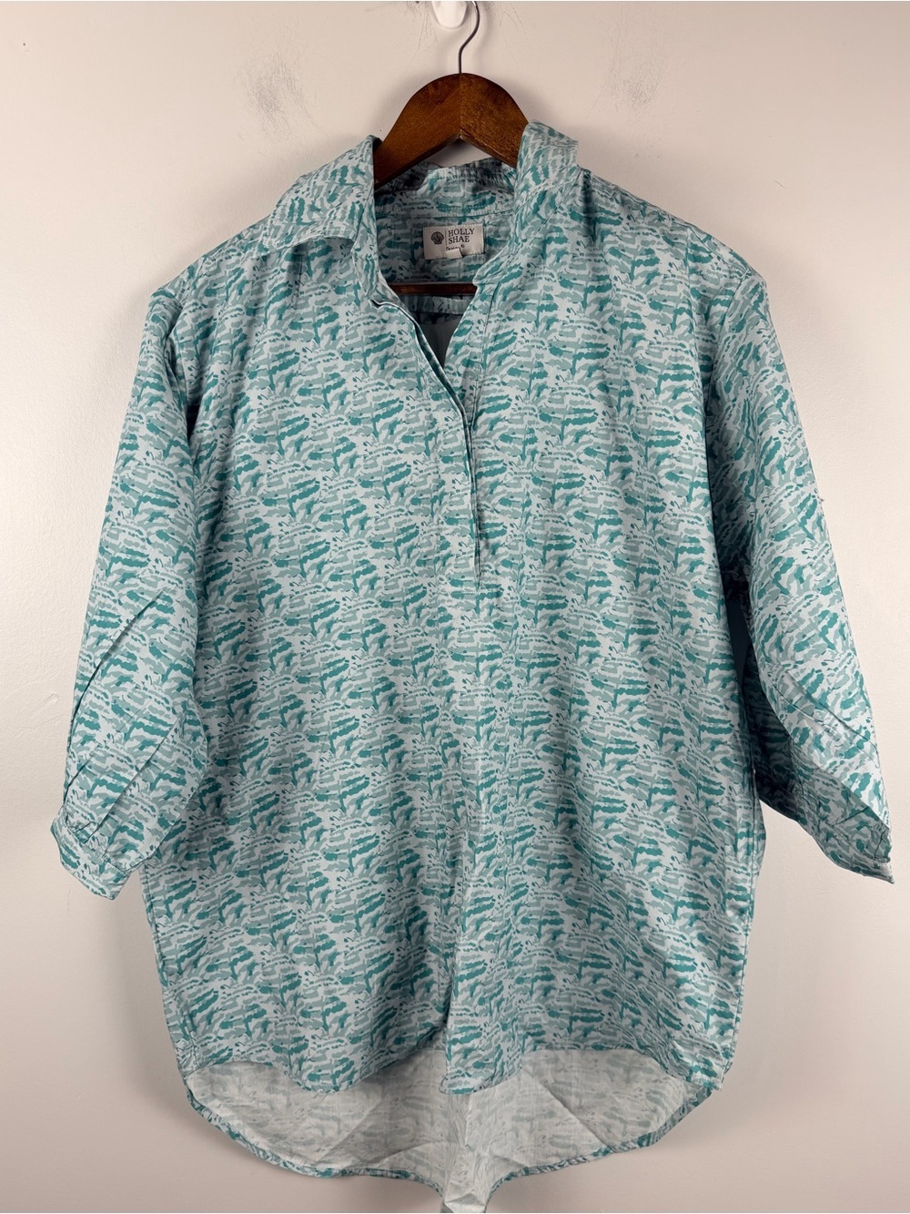 Holly Shae designs blue block print 3/4 length sleeves tunic top one size